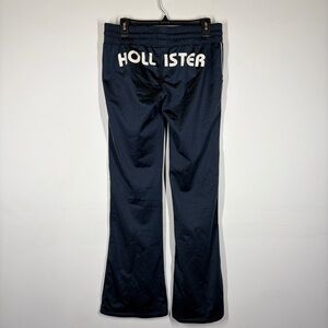 RARE! Y2K 'Spice Girls/Britney Spears' Hollister Women's Navy Logo Track Pants